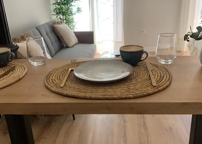 アパート Aljara ロンダ