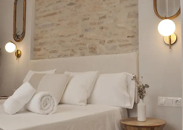 Aljara アパート ロンダ