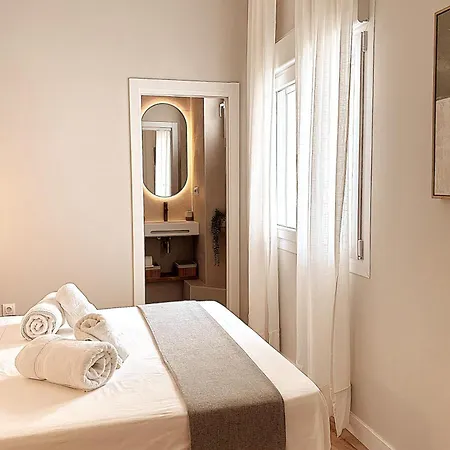Aljara Apartman *