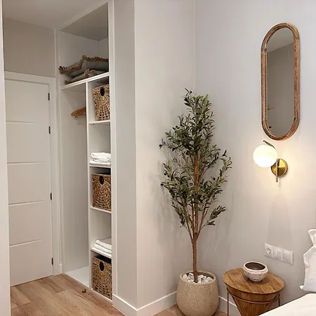 Aljara Apartman *